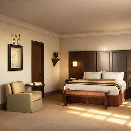 Florentine, A Beauvallon & Hotel