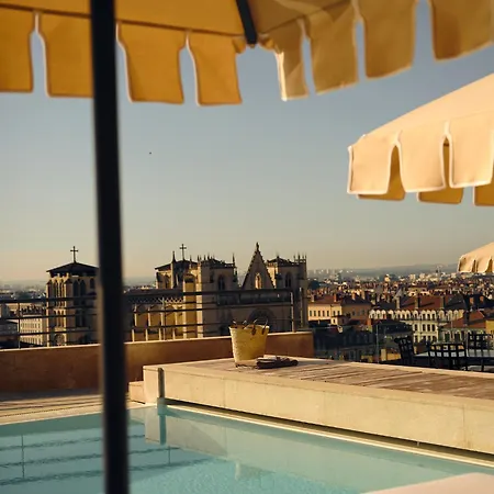 Florentine, A Beauvallon & 5*