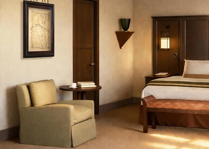 Florentine, A Beauvallon & 5* Lyon