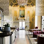 Florentine, A Beauvallon & 5* Lyon