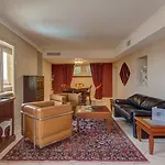 Florentine, A Beauvallon & 5*
