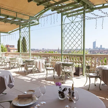 Florentine, A Beauvallon & 5*