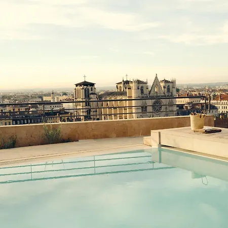Florentine, A Beauvallon & 5*